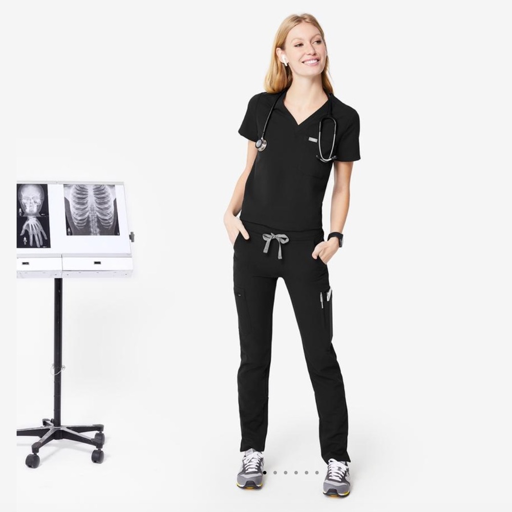 FIGS Yola Skinny Scrub Pants Petite